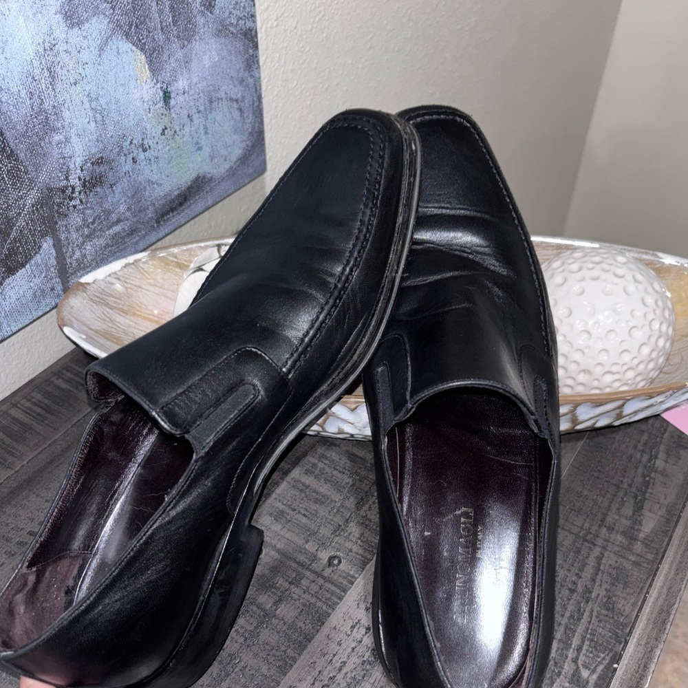Bruno Magli Men's Raging Leather Slip-On Loafer.​​ - Picture 2 of 12
